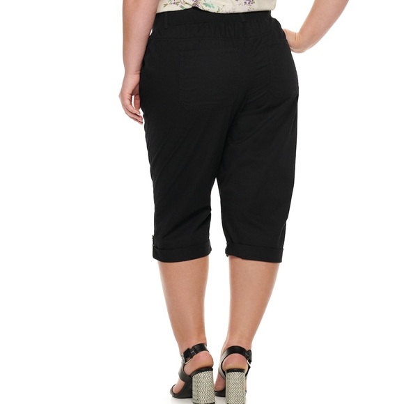 EVRI Pants & Jumpsuits Womens Plus Size Evri Black Utility Capri
